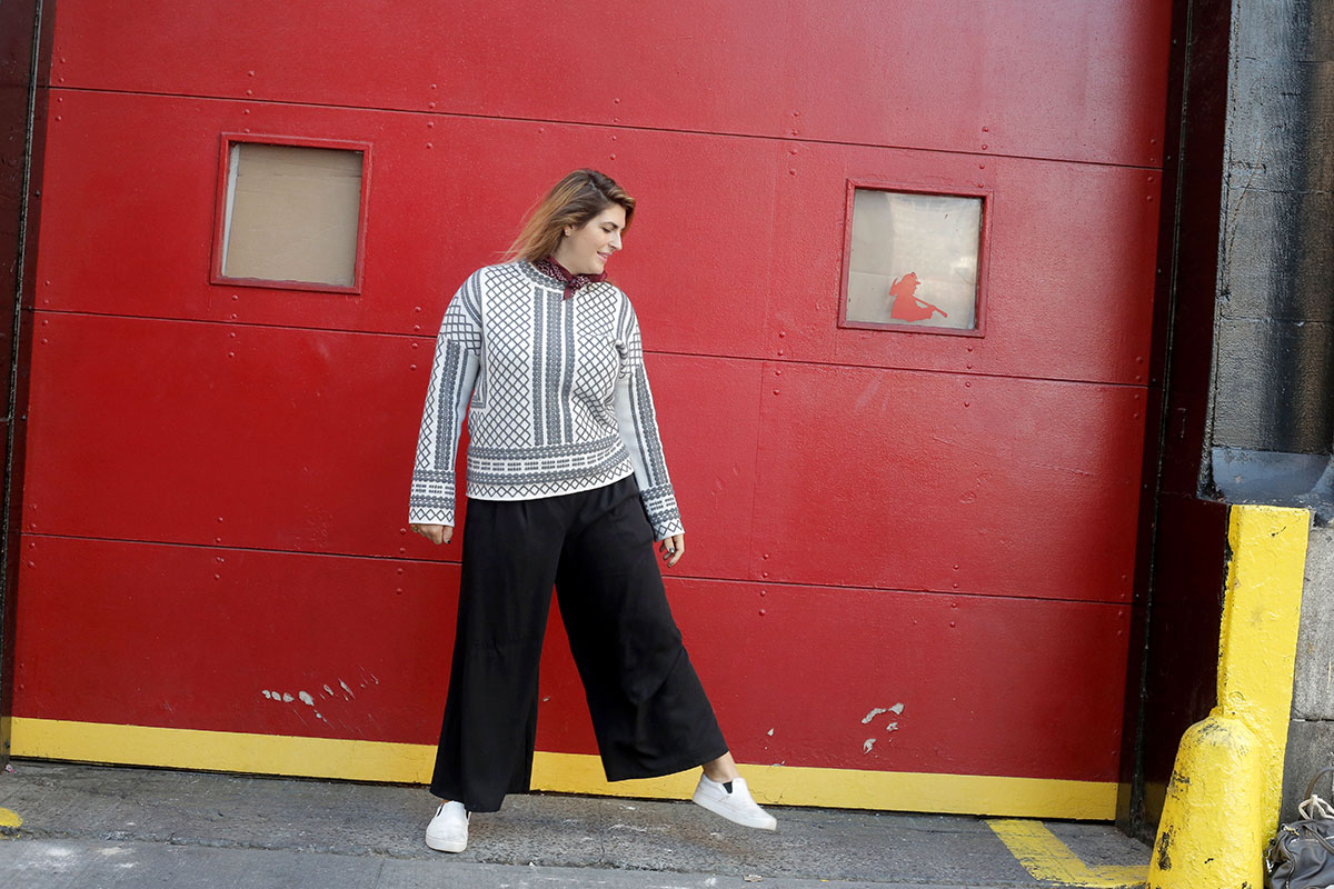 Katie-Sturino-Wide-Leg-Pants-Style-Red-Door-Man-Repeller-3.jpg