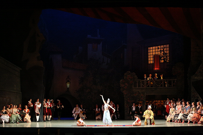 Don Quixote by Natasha Razina ⓒ State Academic Mariinsky Theatre (7).JPG