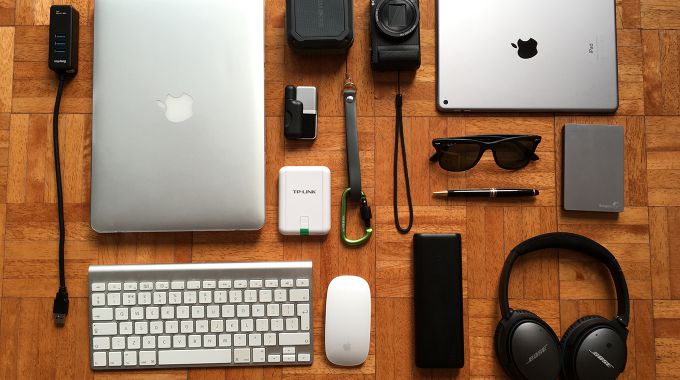 the-essentials-for-a-travelling-digital-nomad-680x380.jpg