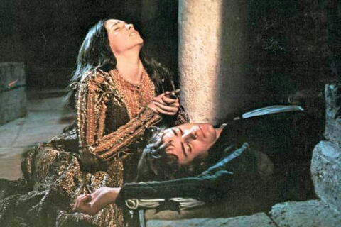 로미오와 줄리엣 죽는 장면.jpg
