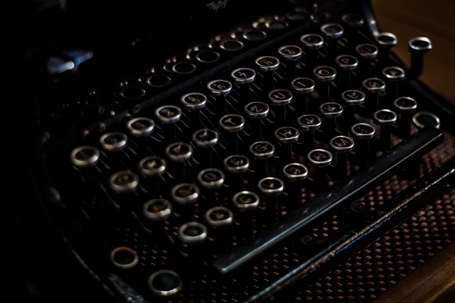 typewriter-1031024_1280.jpg