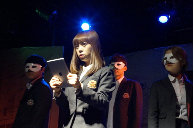 04_151130 시간을 파는 상점 장면 02.jpg