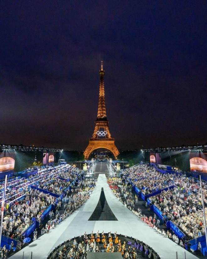 [크기변환]paris2024_453231834_18445939387065324_2839418317745443940_n.jpg