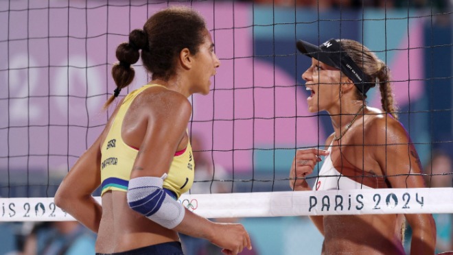 Paris 2024 Beach Volleyball women final_Michael Reaves,Getty Images.jpg