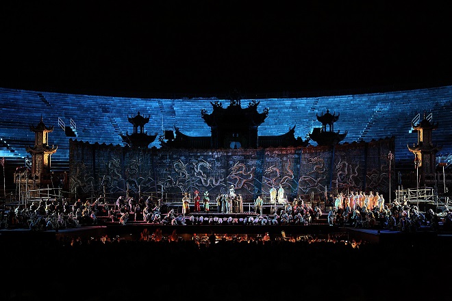 2012 Turandot atto III 04 08 dl foto Ennevi_hr.jpg